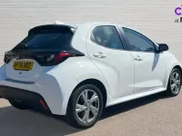 Used Toyota Yaris 116 HP (85 kW) 2024 White Hatchback