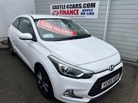 Used Hyundai i20 SE 84 HP (61 kW) 2015 White Coupe
