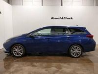 Used Toyota Auris Hybrid 136 HP (100 kW) 2017 Blue Estate