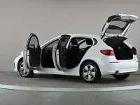 Used BMW 118 Comfort Edition 136 HP (100 kW) 2022 White Hatchback