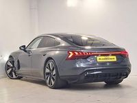 Begagnad Audi e-tron GT quattro Comfort 475 kW (646 HK) 2021 Grå Sedan