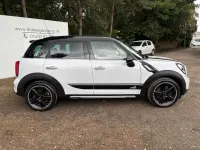 Used Mini Cooper S 2017 White Hatchback
