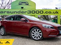 Usado Volvo V40 SE 115 HP (84 kW) 2014 Vermelho Citadino