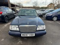 Used Mercedes E200 1995 Blue Sedan