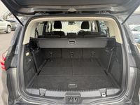 Begagnad Ford S-MAX Titanium 150 HK (110 kW) 2020 Grå Minibuss