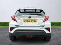 Used Toyota C-HR 122 HP (89 kW) 2018 White SUV