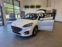 Usado Ford Kuga ST-Line 120 HP (88 kW) 2022 Branco SUV