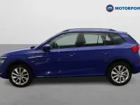 Begagnad Skoda Kamiq SE Drive 2023 Blå SUV