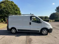 Used Renault Trafic 115 HP (84 kW) 2013 White MPV