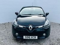 Used Renault Clio IV Dynamique 90 HP (66 kW) 2016 Black Hatchback