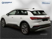 Used Audi Q4 e-tron Sport 125 kW (170 HP) 2022 White SUV