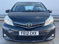 Used Toyota Yaris 101 HP (74 kW) 2012 Black Hatchback