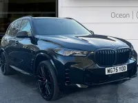 Usado BMW X5 M Sport 294 HP (216 kW) 2025 Preto SUV