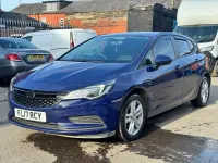Gebraucht Vauxhall Astra Design Edition 2017 Blau Kleinwagen