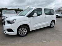Used Vauxhall Combo S 100 HP (73 kW) 2020 White MPV
