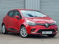 Used Renault Clio IV Dynamique 90 HP (66 kW) 2017 Red Hatchback