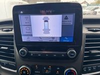 Begagnad Ford Transit Custom Trend 2022 Vit Minibuss