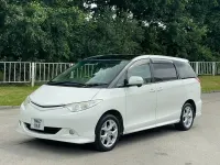 Used Toyota Estima 170 HP (125 kW) 2019 White MPV