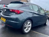 Gebraucht Vauxhall Astra SRi 105 PS (77 kW) 2016 Grün Kleinwagen