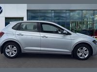 Used VW Polo SE 95 HP (69 kW) 2018 Reflex silver Hatchback