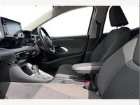 Used Toyota Yaris Hybrid Design 116 HP (85 kW) 2021 Silver Hatchback