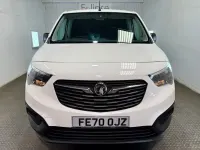 Usado Vauxhall Combo Edition 2020 Branco Monovolume