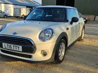 Używany Mini ONE Hatch 102 KM (75 kW) 2015 Biały Hatchback