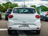 Usado Dacia Sandero Expression 90 CV (66 kW) 2023 Blanco Utilitario