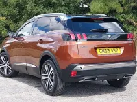 Used Peugeot 3008 GT 175 HP (128 kW) 2018 Yellow SUV
