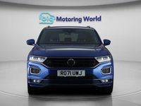 Usado VW T-Roc R-line 150 HP (110 kW) 2021 Azul SUV