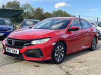 Used Honda Civic SE 129 HP (94 kW) 2017 Red Hatchback