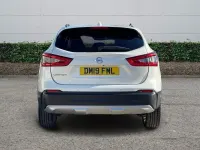 Used Nissan Qashqai N-Motion 2019 White SUV