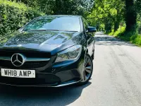 Begagnad Mercedes CLA180 2018 Svart Sedan