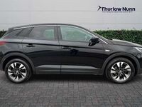 Used Vauxhall Grandland X SRi 130 HP (95 kW) 2020 Black SUV