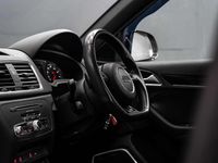 Begagnad Audi Q3 Black Edition 180 HK (132 kW) 2017 Vit SUV