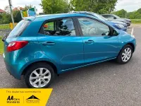 Used Mazda 2 102 HP (75 kW) 2012 Blue Hatchback