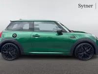 Used Mini Cooper S Sport 192 HP (141 kW) 2023 Green Hatchback