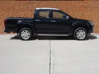 Used Isuzu D-Max 163 HP (119 kW) 2021 Black Pickup