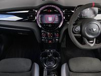 Used Mini Cooper Hatch 134 HP (98 kW) 2023 Silver Hatchback