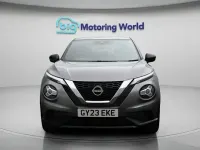 Używany Nissan Juke N-Connecta 114 KM (83 kW) 2023 Szary SUV