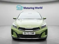 Usado Kia XCeed 139 HP (102 kW) 2023 Verde SUV