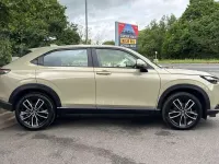 Used Honda HR-V Elegance 131 HP (96 kW) 2023 Sand khaki SUV