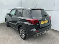 Gebraucht Suzuki Vitara SZ-T 129 PS (94 kW) 2023 Schwarz SUV