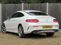 Begagnad Mercedes C220 AMG line 170 HK (125 kW) 2016 Vit Sportkupé