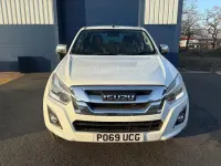 Used Isuzu D-Max 164 HP (120 kW) 2019 White Pickup