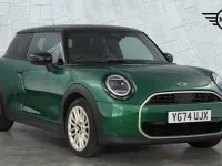 Used Mini Cooper Hatch 156 HP (114 kW) 2024 Green Hatchback
