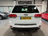 Usado Jeep Grand Cherokee Limited 247 CV (181 kW) 2013 Blanco SUV
