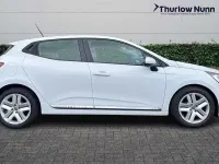 Used Renault Clio Play 101 HP (74 kW) 2020 White Hatchback