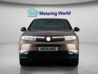 Used Vauxhall Grandland X GSe 136 HP (100 kW) 2025 Brown SUV
