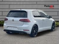 Second-hand VW Golf VII R 296 CP (217 kW) 2019 Argintiu Hatchback